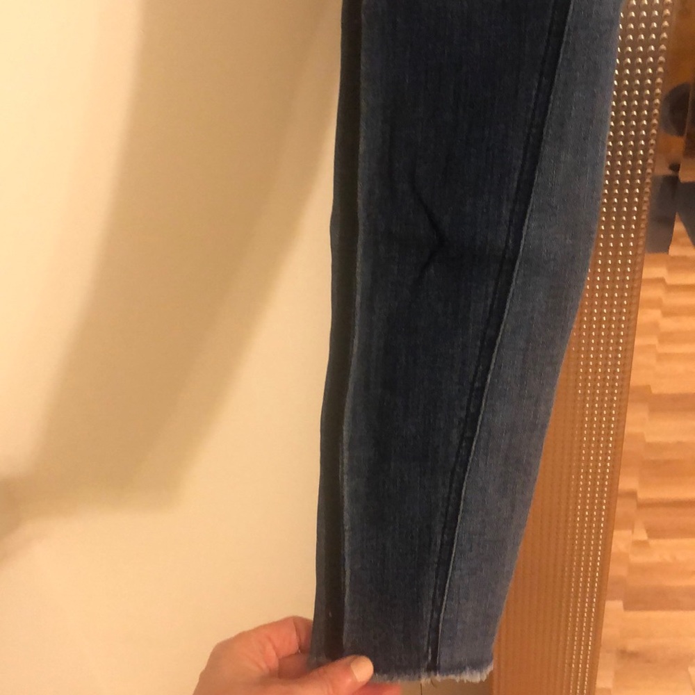 Express Jeans - Picture 2 of 3